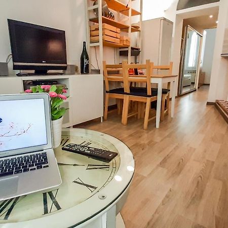 Altido Lovely 1-Br Flat With Easy Access To Centre Milan Extérieur photo